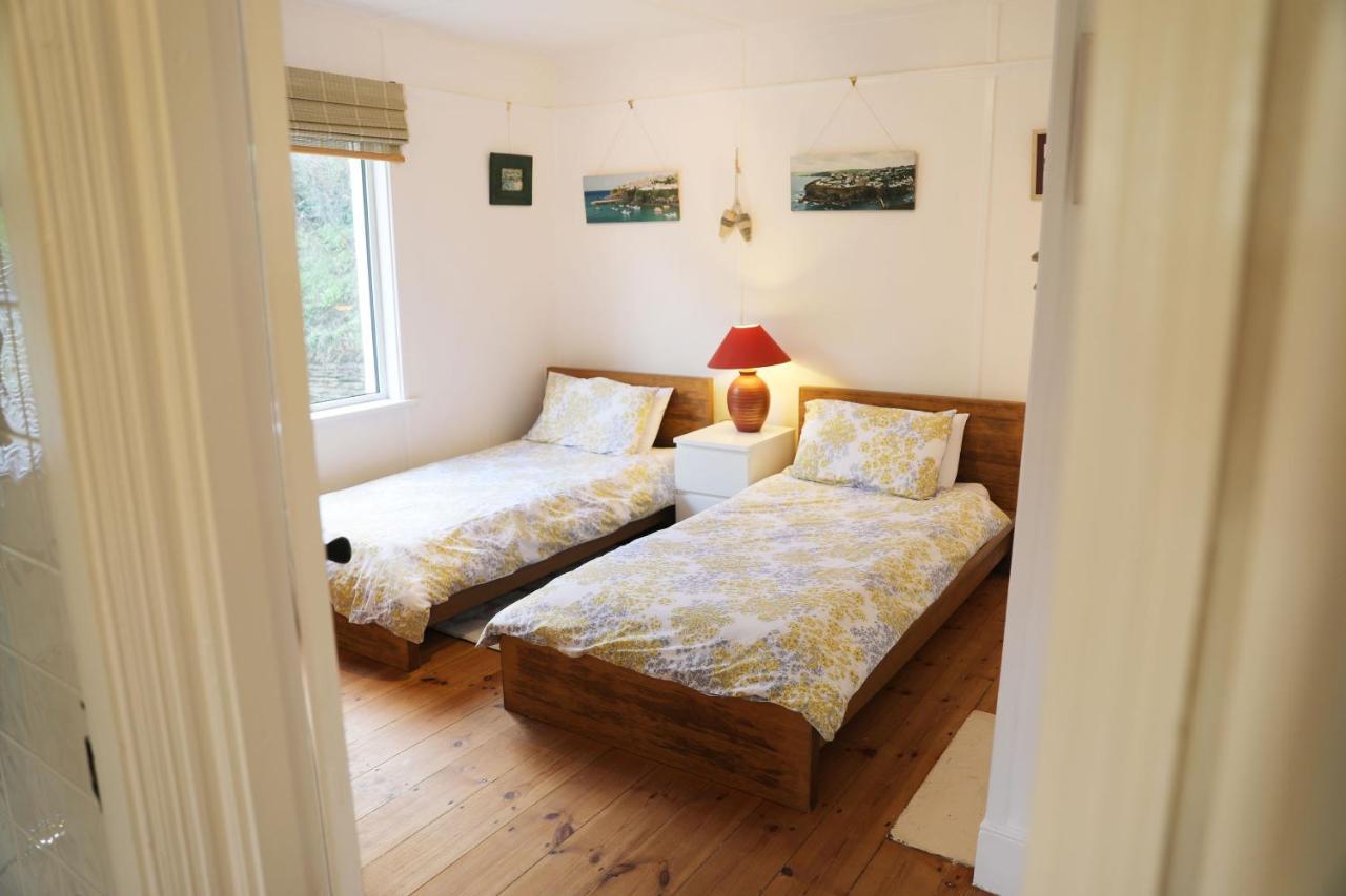Tamarisk, Port Isaac Bay Holidays المظهر الخارجي الصورة